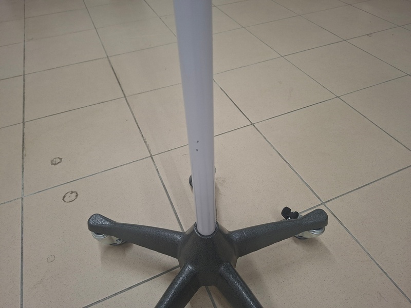 3-bazar-1157-lampa-300